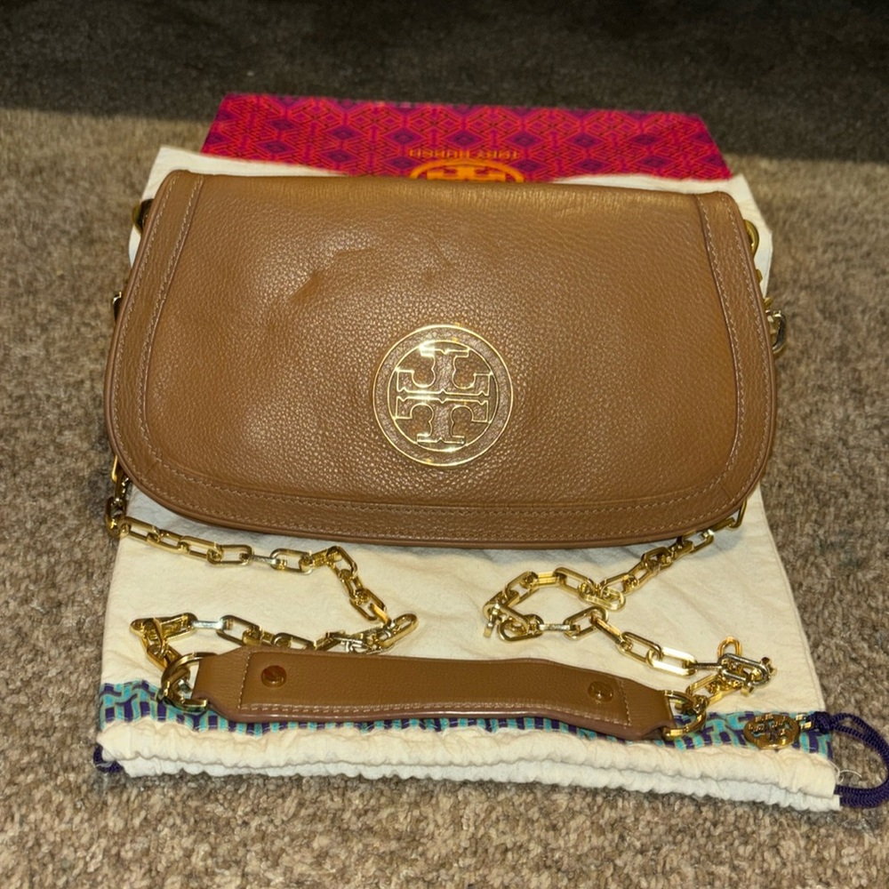 Tory Burch mini crossbody handbag/ clutch